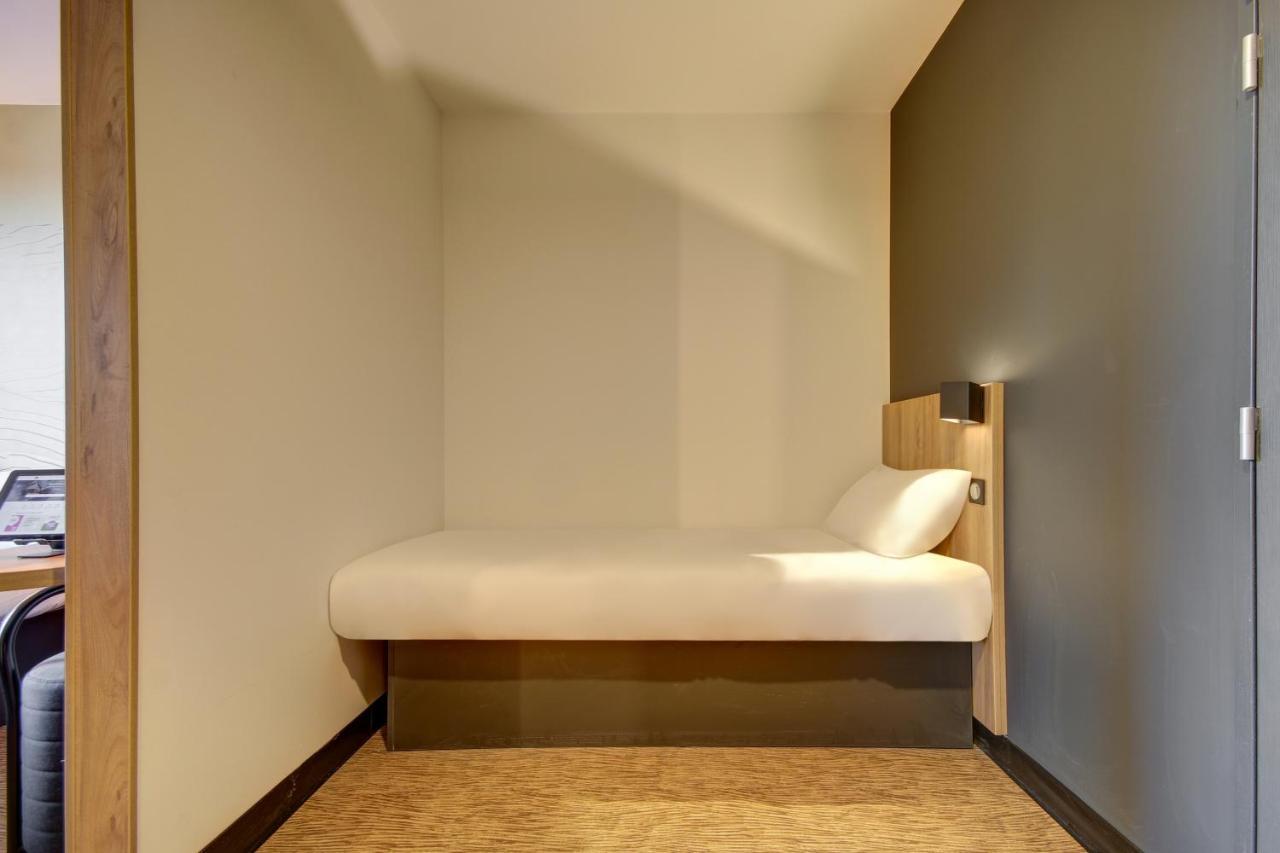 B&B Hotel Еперне Екстериор снимка