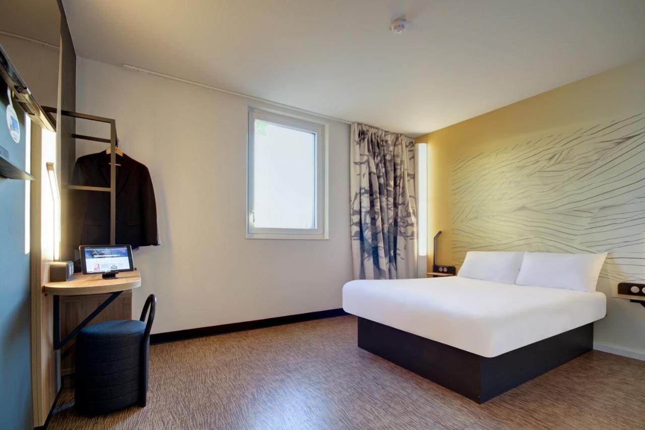 B&B Hotel Еперне Екстериор снимка