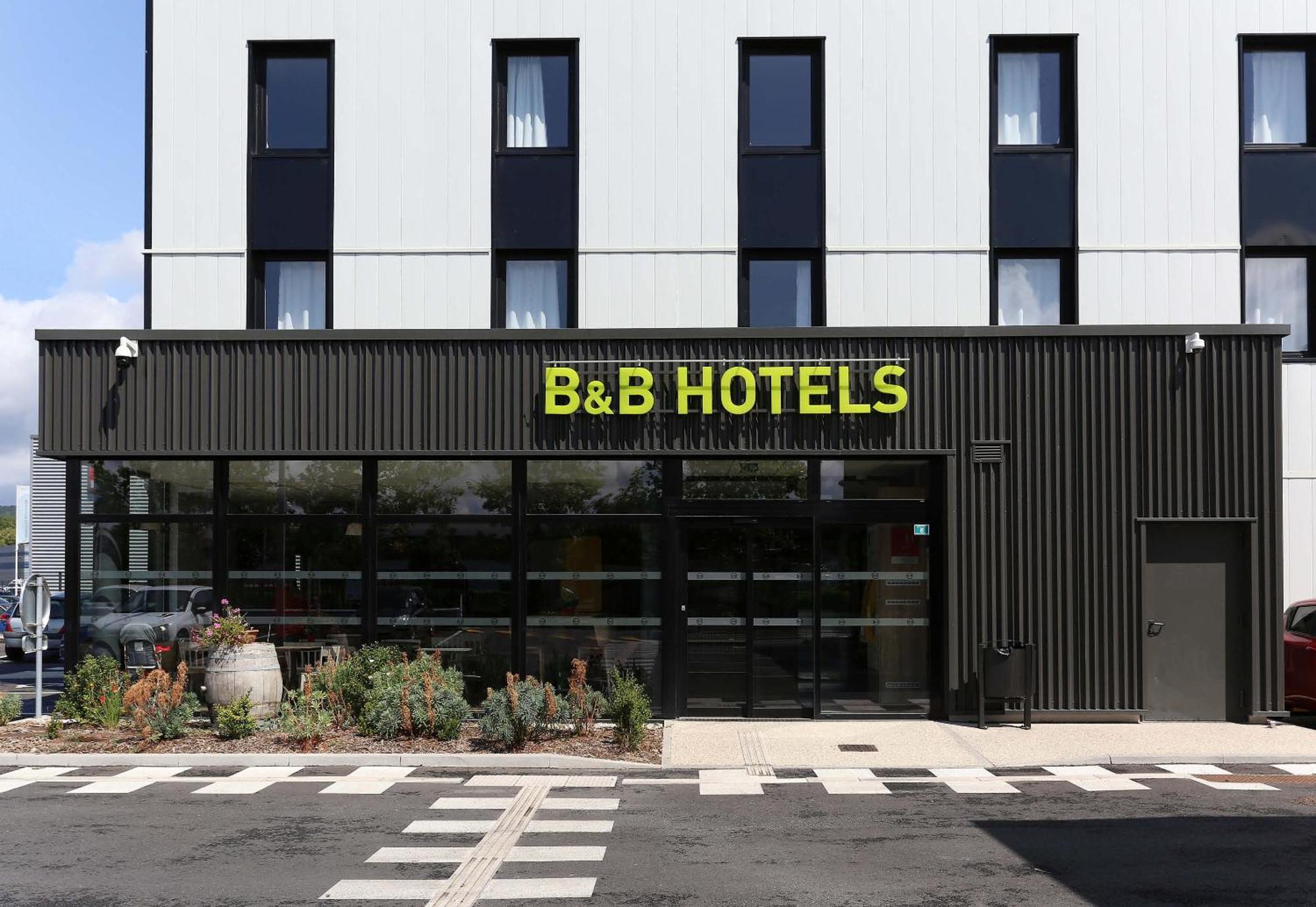 B&B Hotel Еперне Екстериор снимка